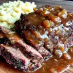 Rheinischer Sauerbraten mit Rosinen - featured image