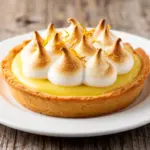 Buttrige Zitronen-Tarte mit Baiser - featured image